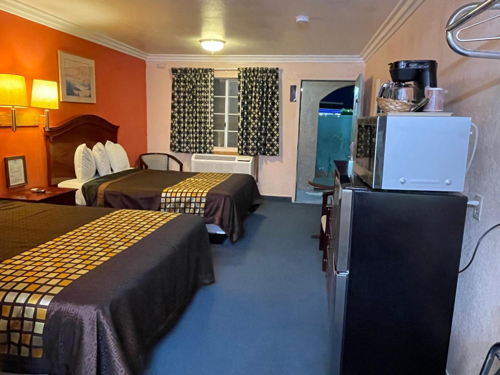 Aerospace Inn Mojave Exteriér fotografie